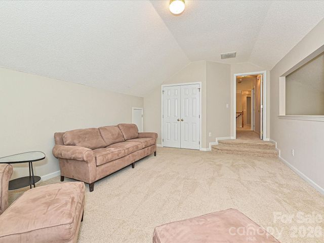 6719 Reedy Creek Road, Charlotte, NC 28215