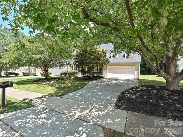 6719 Reedy Creek Road, Charlotte, NC 28215