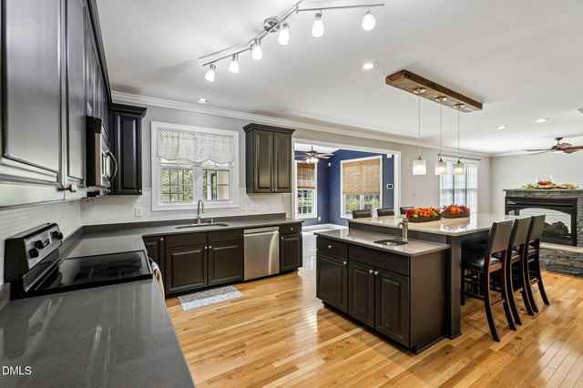 9705 Rainsong Drive, Wake Forest, NC 27587