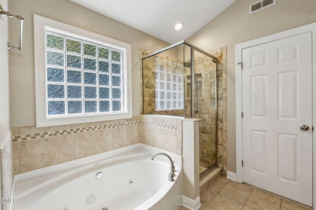 9705 Rainsong Drive, Wake Forest, NC 27587