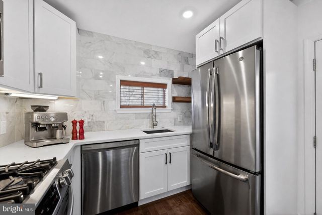 103 MCCLELLAN ST, Philadelphia, PA 19148