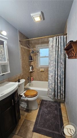 523 Riverside ROAD, Billings, MT 59101