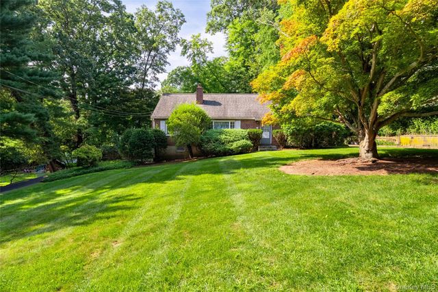 31 Briarwood Drive, New City, NY 10956