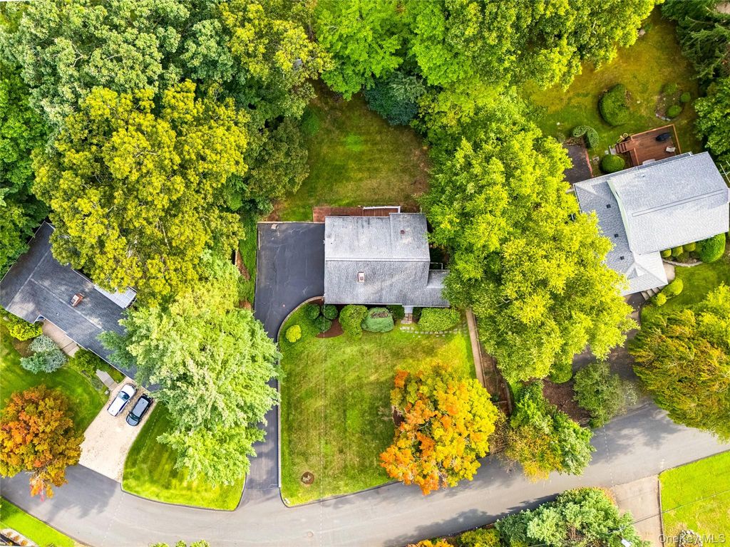 31 Briarwood Drive, New City, NY 10956 — photo 4