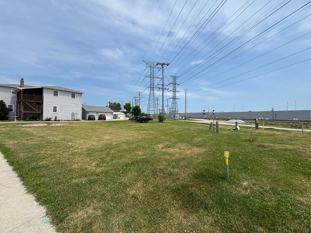 6617 Kane Avenue, Hodgkins, IL 60525