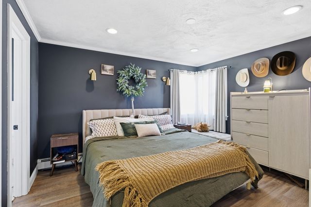 52 Viking Drive, Portsmouth, RI 02871
