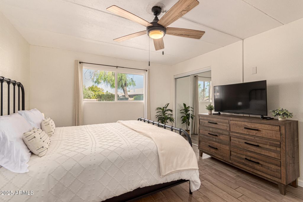 Image 17 of property listing at 240 S OLD LITCHFIELD Road 113, Litchfield Park, AZ 85340