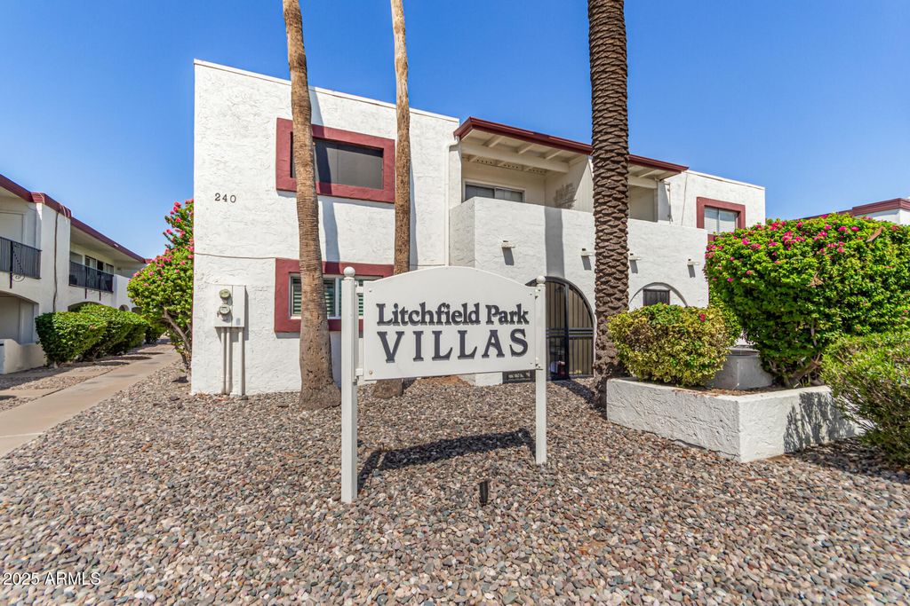 Image 29 of property listing at 240 S OLD LITCHFIELD Road 113, Litchfield Park, AZ 85340