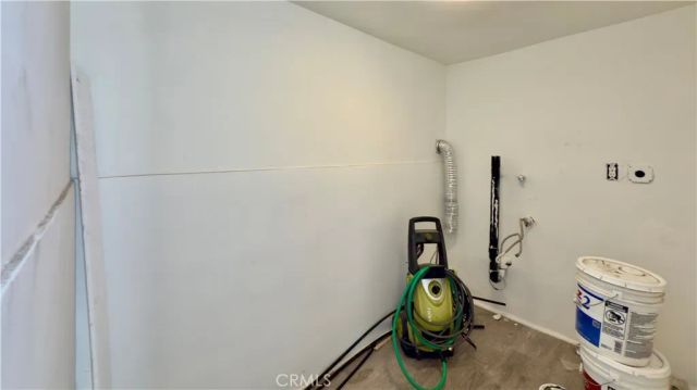 2340 Thomas, Los Angeles, CA 90031