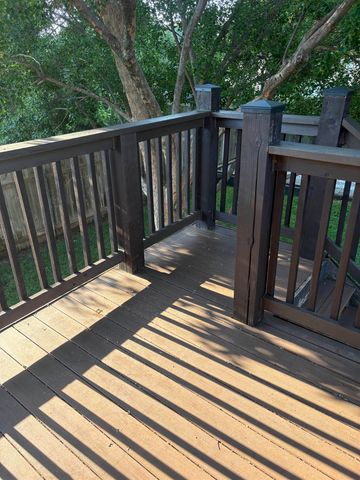 8301 W Aberdeen Cir, Wichita, KS 67212