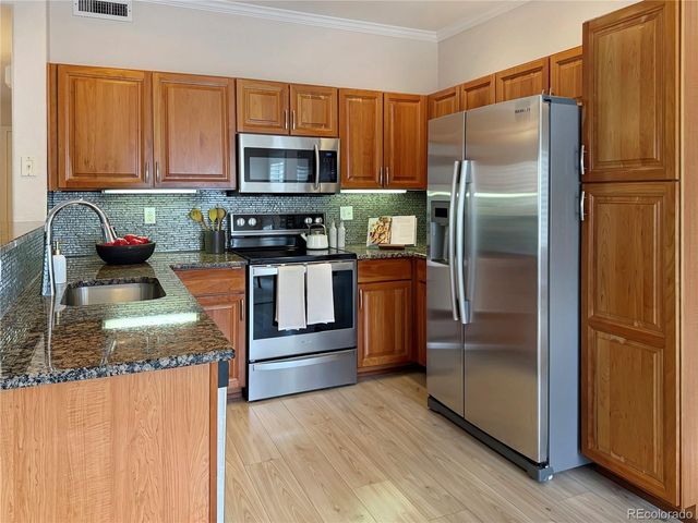 4875 S Balsam Way 10-101, Littleton, CO 80123