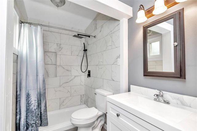 10115 E HIGHWAY 316, Fort Mc Coy, FL 32134