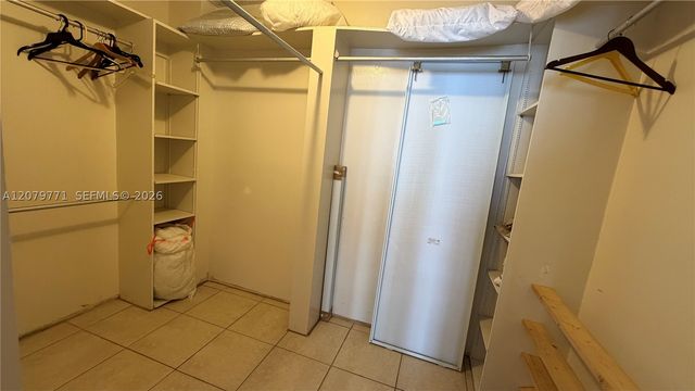 2049 S Ocean Dr 1004, Hallandale Beach, FL 33009
