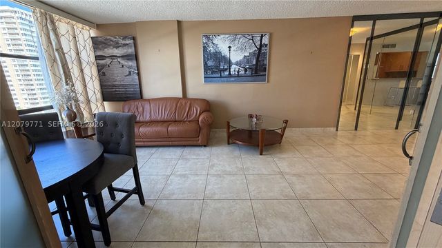 2049 S Ocean Dr 1004, Hallandale Beach, FL 33009