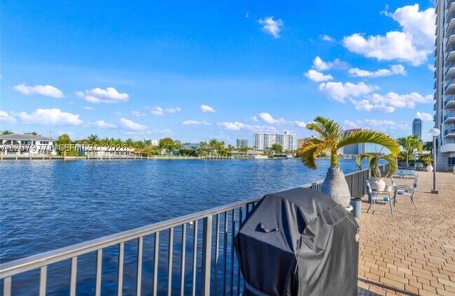 2049 S Ocean Dr 1004, Hallandale Beach, FL 33009