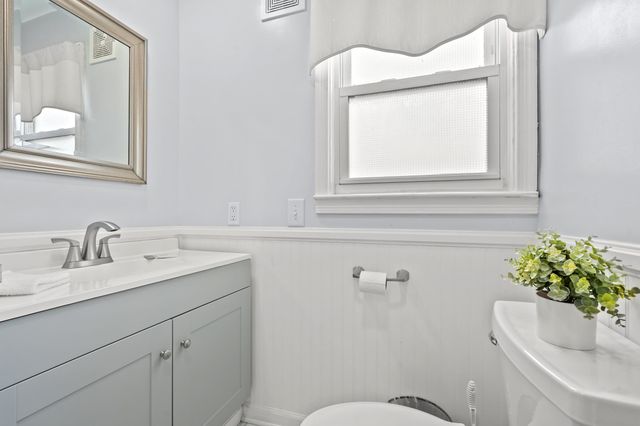 2006 S Ocean Blvd., North Myrtle Beach, SC 29582