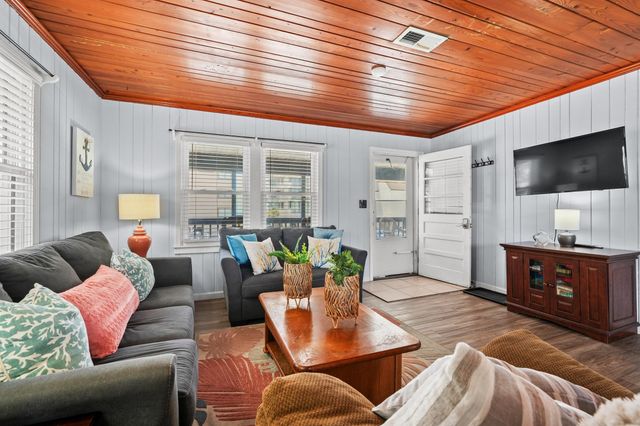 2006 S Ocean Blvd., North Myrtle Beach, SC 29582