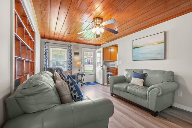 2006 S Ocean Blvd., North Myrtle Beach, SC 29582
