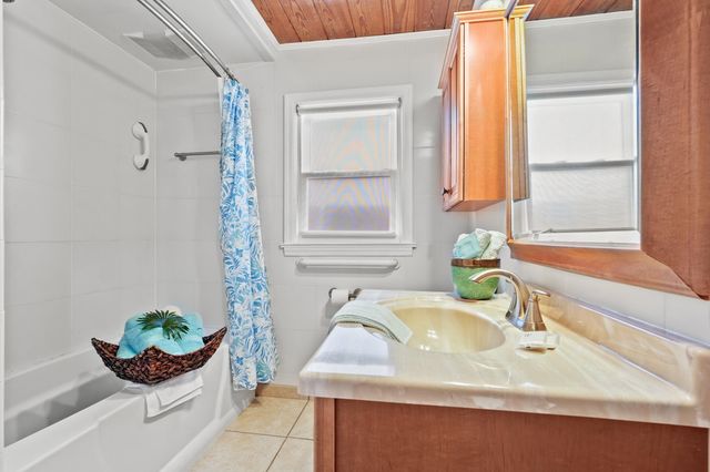2006 S Ocean Blvd., North Myrtle Beach, SC 29582