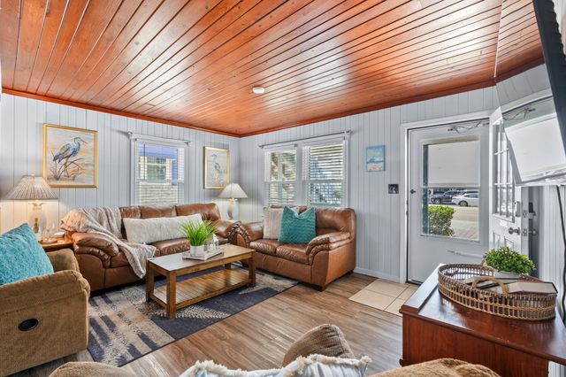 2006 S Ocean Blvd., North Myrtle Beach, SC 29582