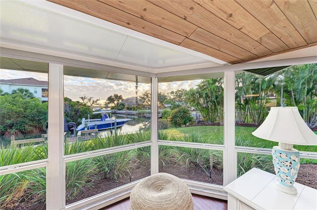 365 S SHORE DRIVE, Osprey, FL 34229