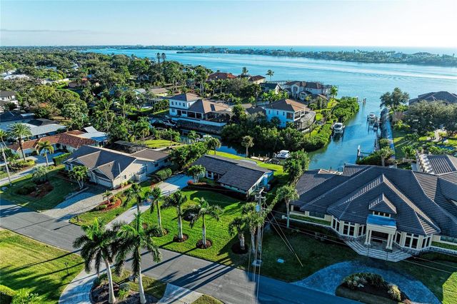 365 S SHORE DRIVE, Osprey, FL 34229