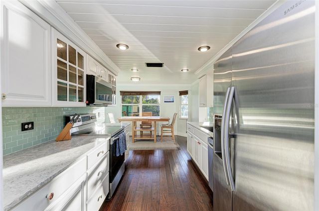 365 S SHORE DRIVE, Osprey, FL 34229