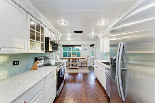 365 S SHORE DRIVE, Osprey, FL 34229