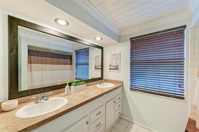 365 S SHORE DRIVE, Osprey, FL 34229