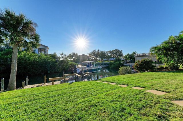 365 S SHORE DRIVE, Osprey, FL 34229