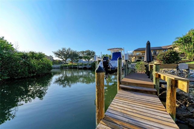 365 S SHORE DRIVE, Osprey, FL 34229
