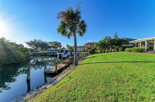365 S SHORE DRIVE, Osprey, FL 34229