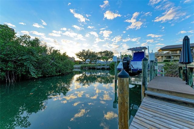 365 S SHORE DRIVE, Osprey, FL 34229