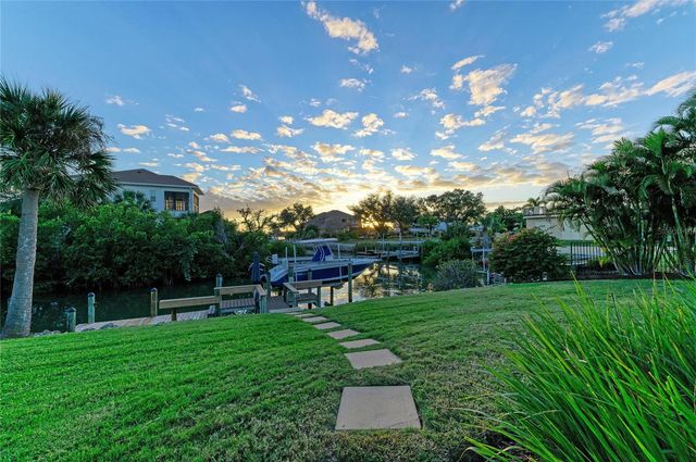 365 S SHORE DRIVE, Osprey, FL 34229