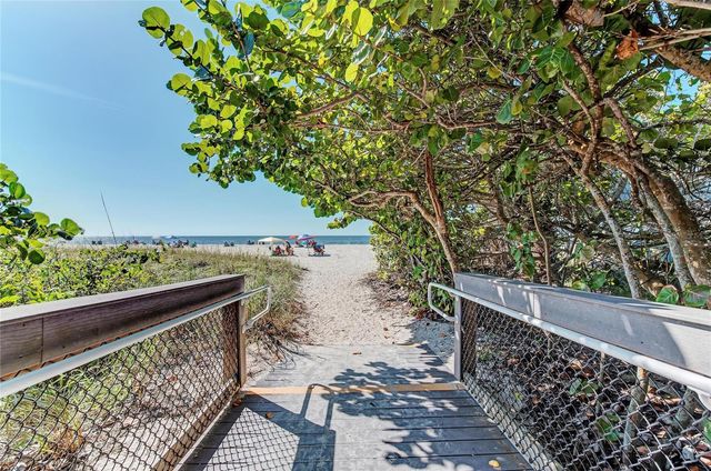 365 S SHORE DRIVE, Osprey, FL 34229