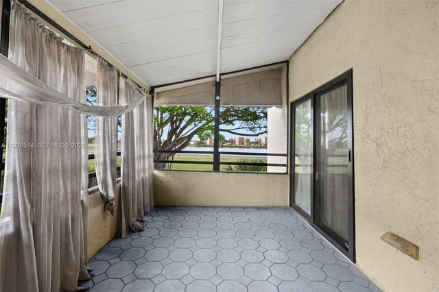 20310 NE 3rd Court 2, Miami, FL 33179