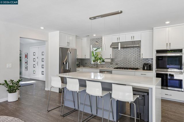 3698 Liscome Way, Concord, CA 94518