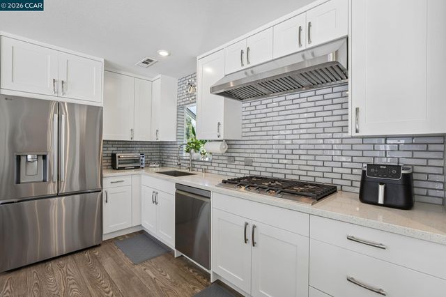 3698 Liscome Way, Concord, CA 94518