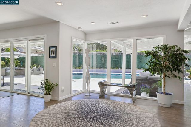 3698 Liscome Way, Concord, CA 94518