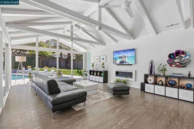 3698 Liscome Way, Concord, CA 94518