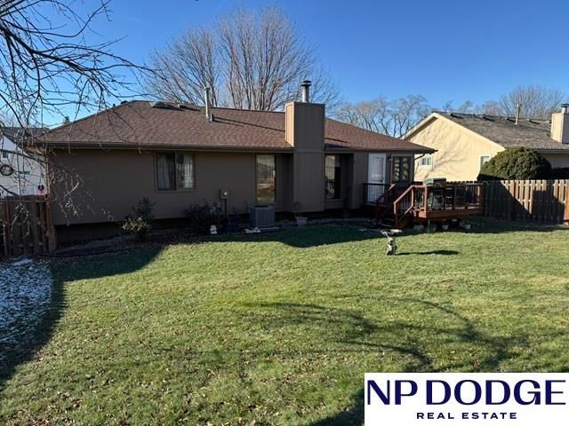 1423 N 159 Street, Omaha, NE 68118