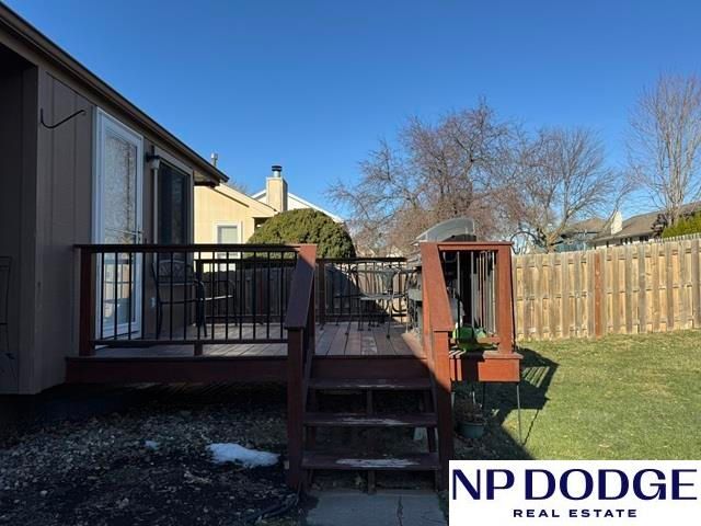 1423 N 159 Street, Omaha, NE 68118