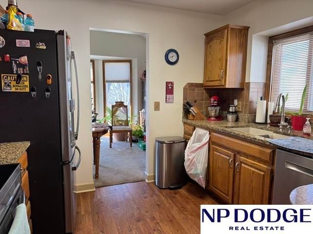 1423 N 159 Street, Omaha, NE 68118