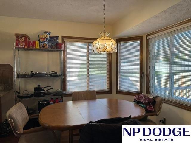 1423 N 159 Street, Omaha, NE 68118