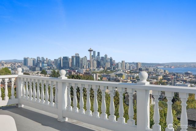 307 W Highland Drive, Seattle, WA 98119