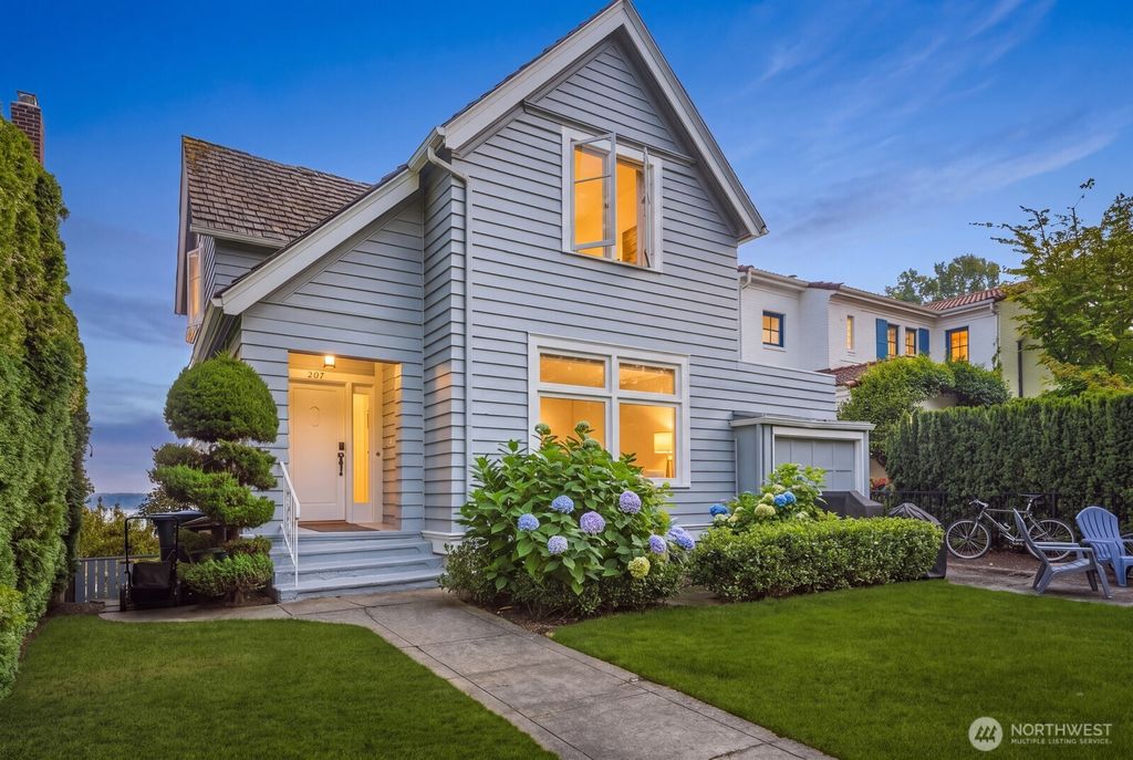 307 W Highland Drive, Seattle, WA 98119