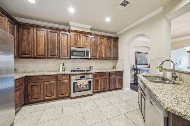 5211 Larkin Street A, Houston, TX 77007