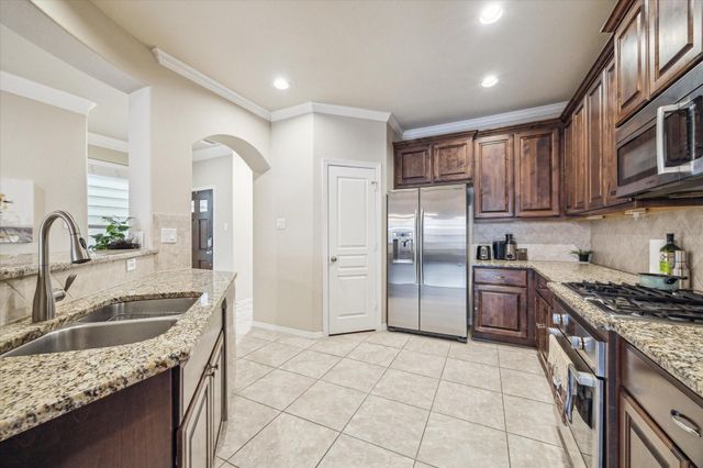 5211 Larkin Street A, Houston, TX 77007