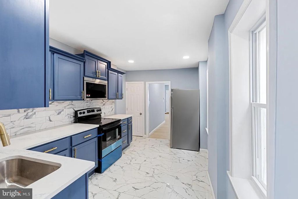 1004 N SPRUCE ST, Wilmington, DE 19801