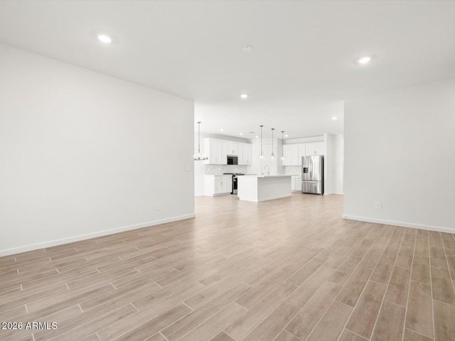 17680 W COLLEGE Drive, Goodyear, AZ 85395